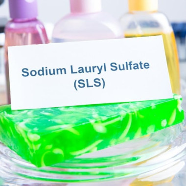 Sodium Lauryl Sulfate (SLS)