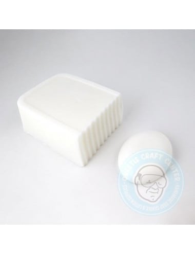 Melt and Pour White Soap Base with Goat's Milk SLS FREE / VANILLA STABLE