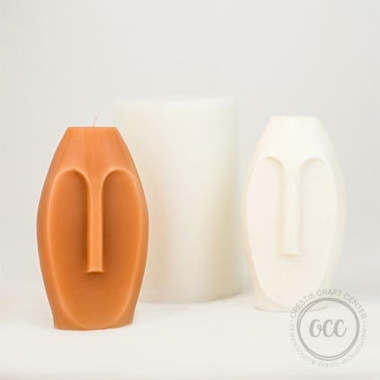 Oval face
