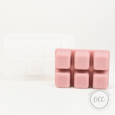 Clamshell for wax melts