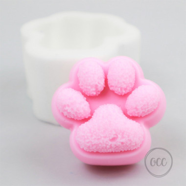 Cat paw