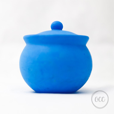 Cauldron with lid