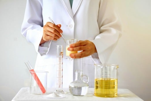 Για την χημεία των πραγμάτων: ανάλυση συστατικών, νέα, έρευνες